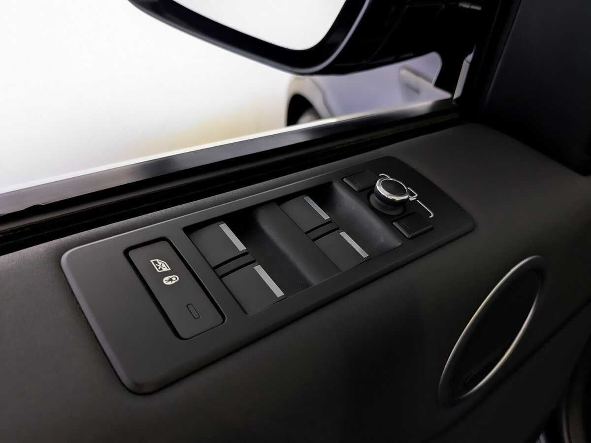 Купить Land Rover Discovery с пробегом. Фото: #20