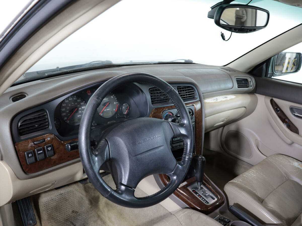 Купить Subaru Legacy с пробегом. Фото: #15