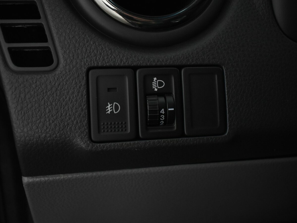 Купить Suzuki SX4 с пробегом. Фото: #14