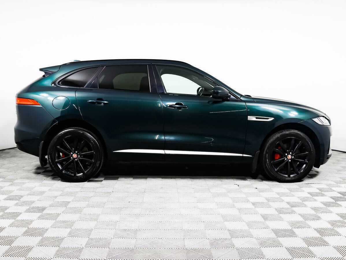 Купить Jaguar F-Pace с пробегом. Фото: #3