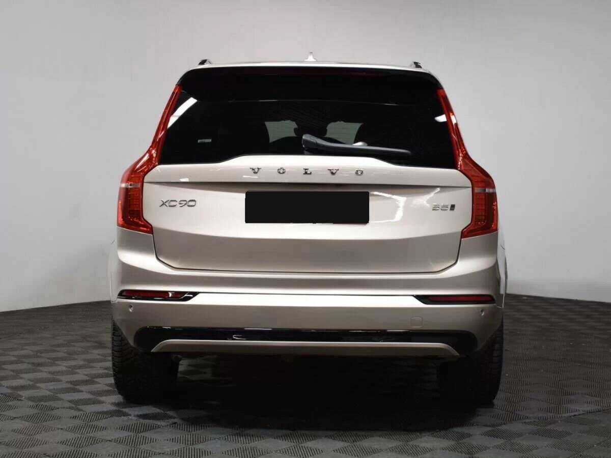 Купить Volvo XC90 с пробегом. Фото: #3