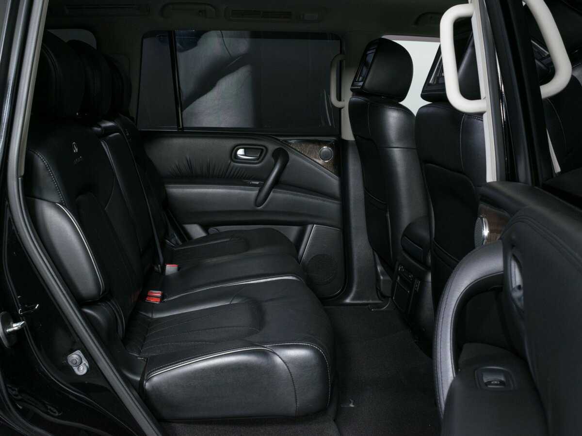 Купить Infiniti QX80 с пробегом. Фото: #12