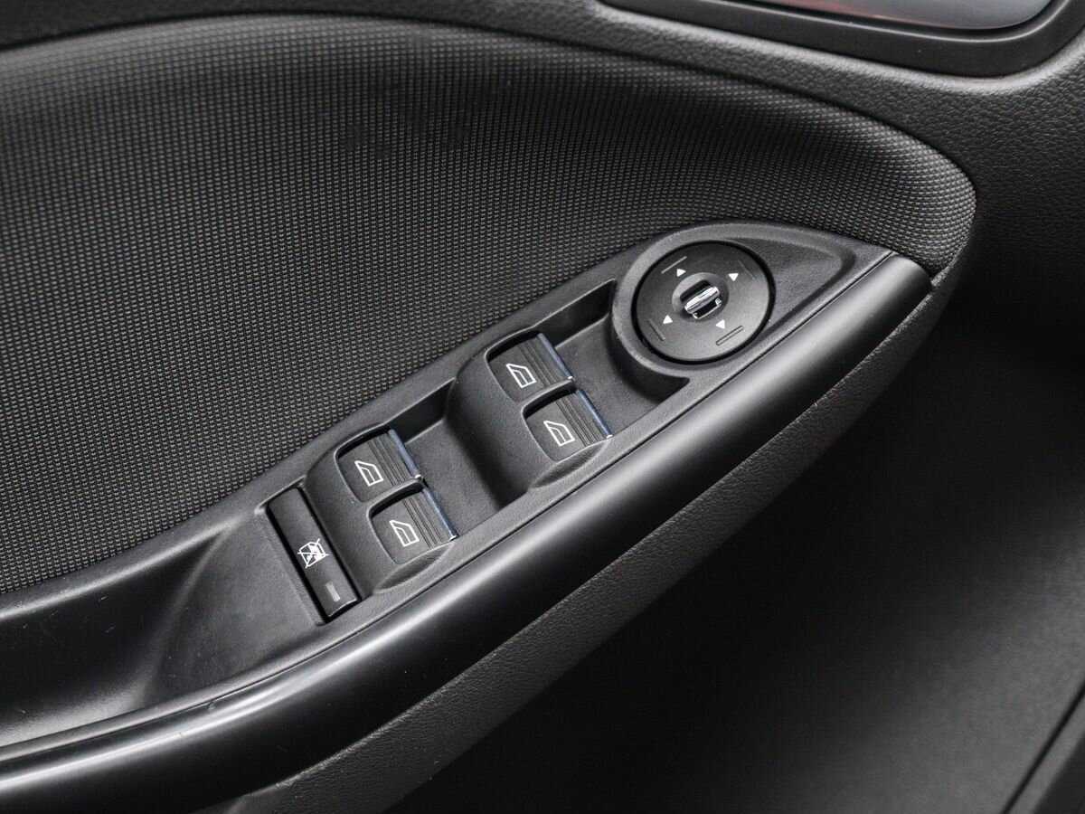Купить Ford Focus с пробегом. Фото: #11