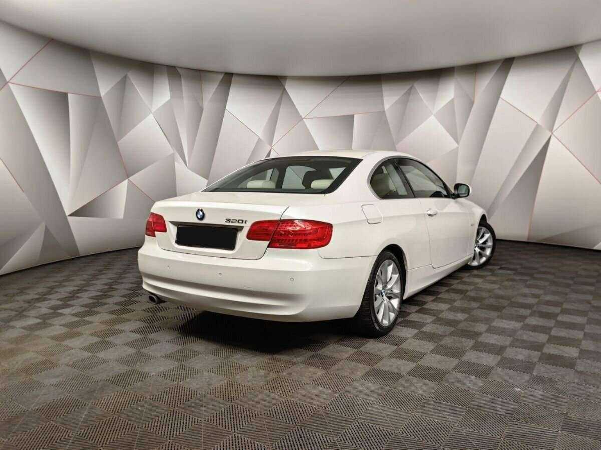 Купить BMW 3 серии с пробегом. Фото: #1