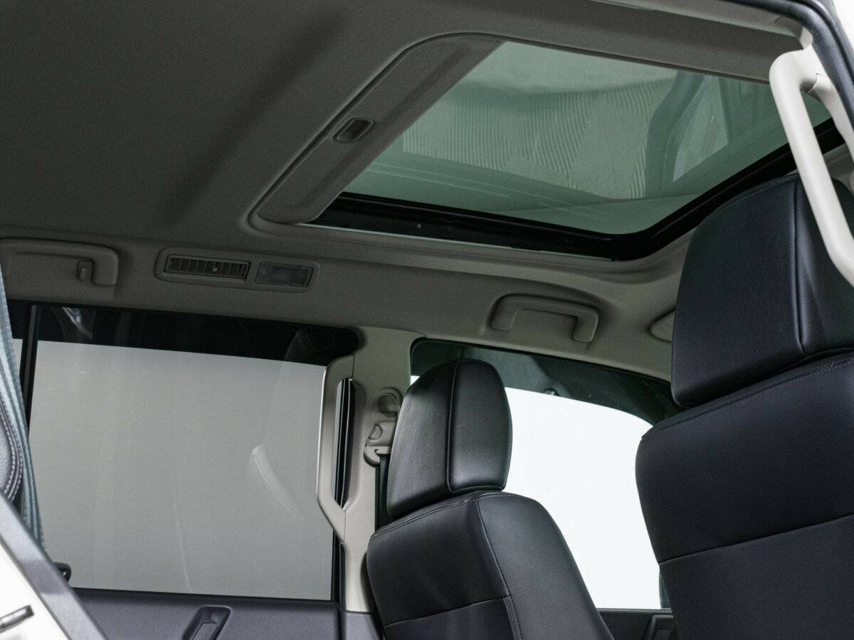 Купить Mitsubishi Pajero с пробегом. Фото: #12