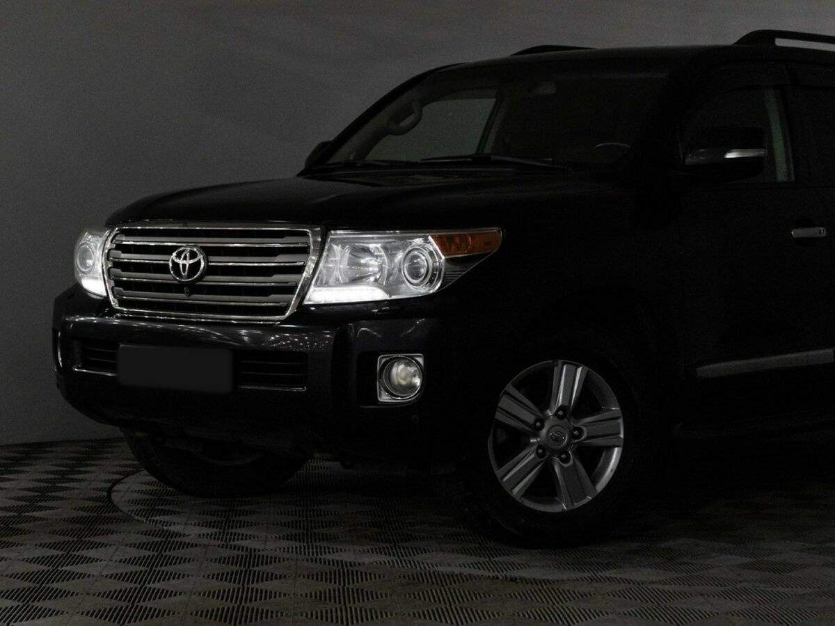 Купить Toyota Land Cruiser с пробегом. Фото: #26