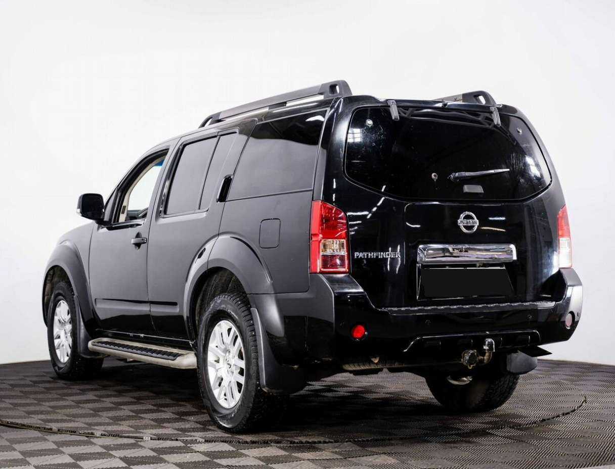 Купить Nissan Pathfinder с пробегом. Фото: #3