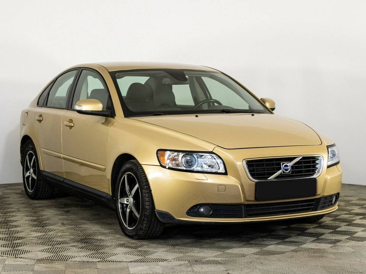 Купить Volvo S40 с пробегом. Фото: #2