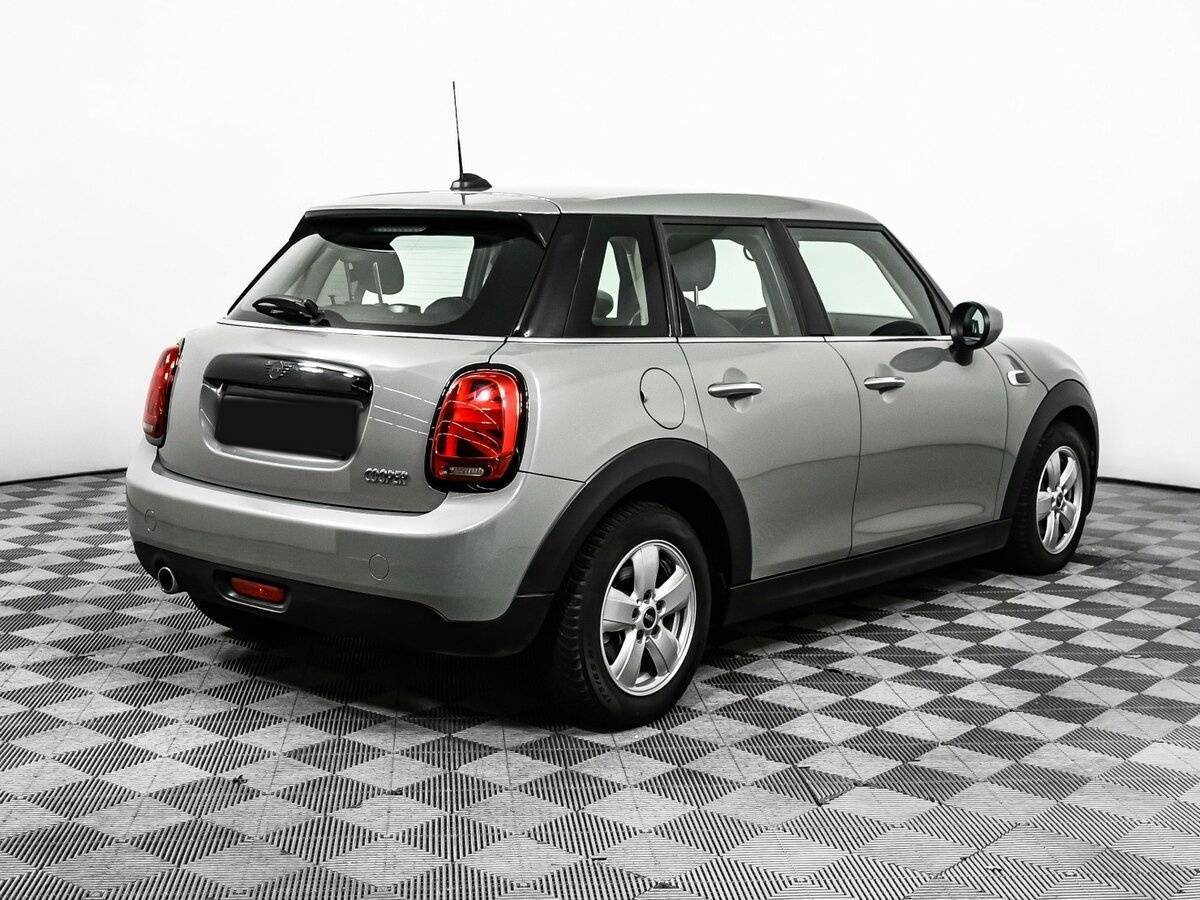 Купить Mini Hatch с пробегом. Фото: #4