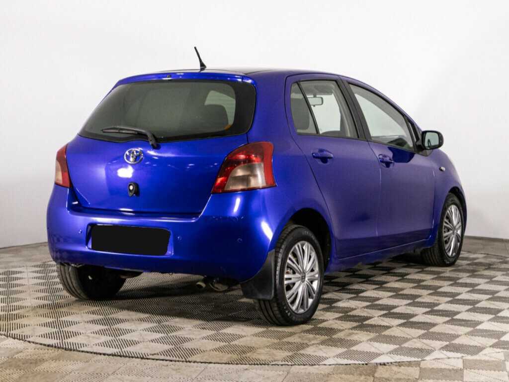 Купить Toyota Yaris с пробегом. Фото: #4
