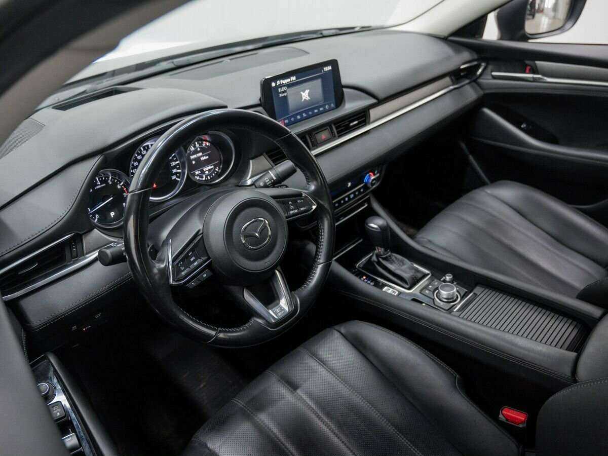 Купить Mazda 6 с пробегом. Фото: #10