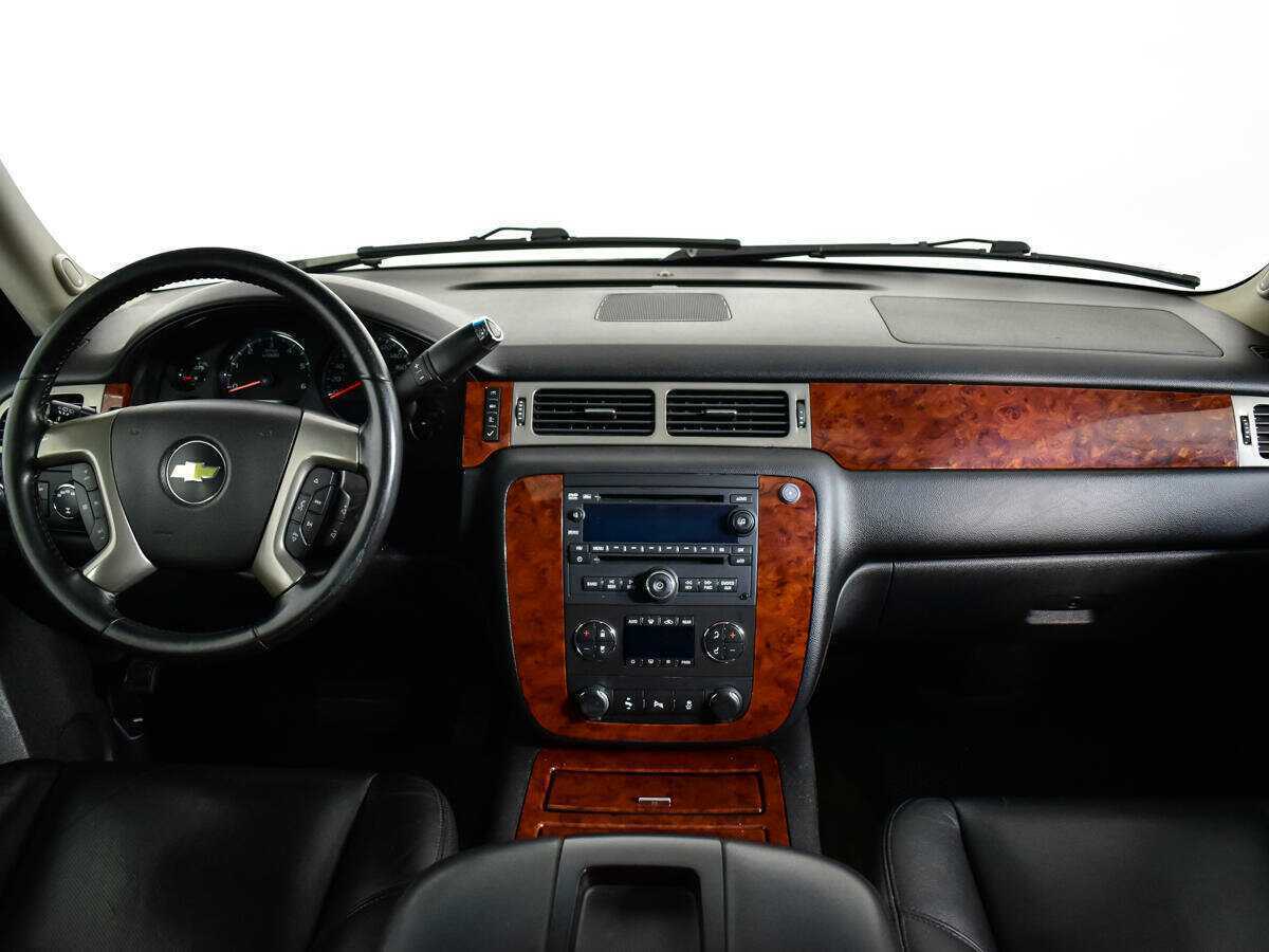 Купить Chevrolet Tahoe с пробегом. Фото: #11