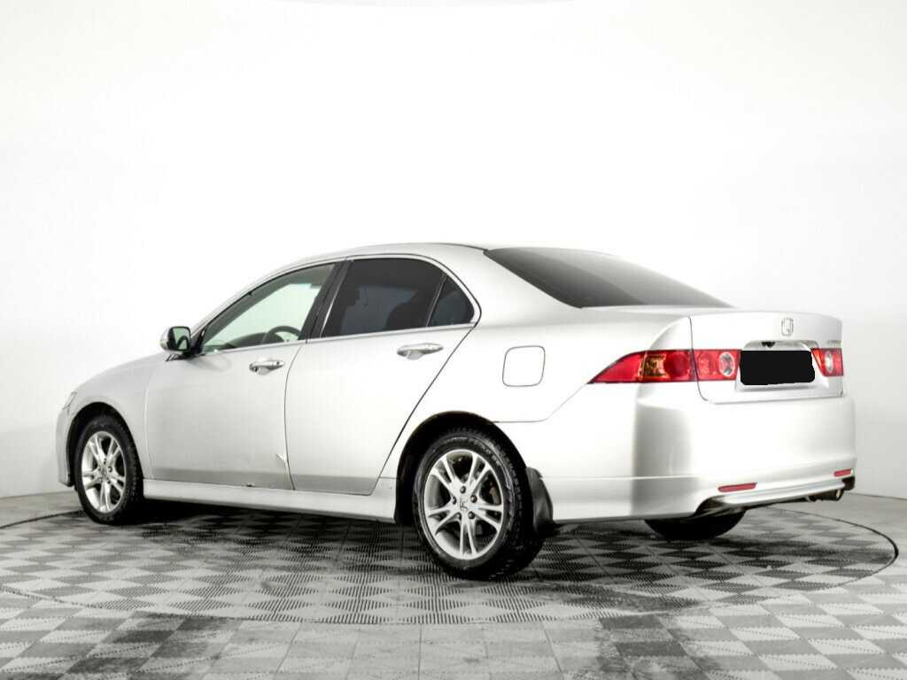 Купить Honda Accord с пробегом. Фото: #5