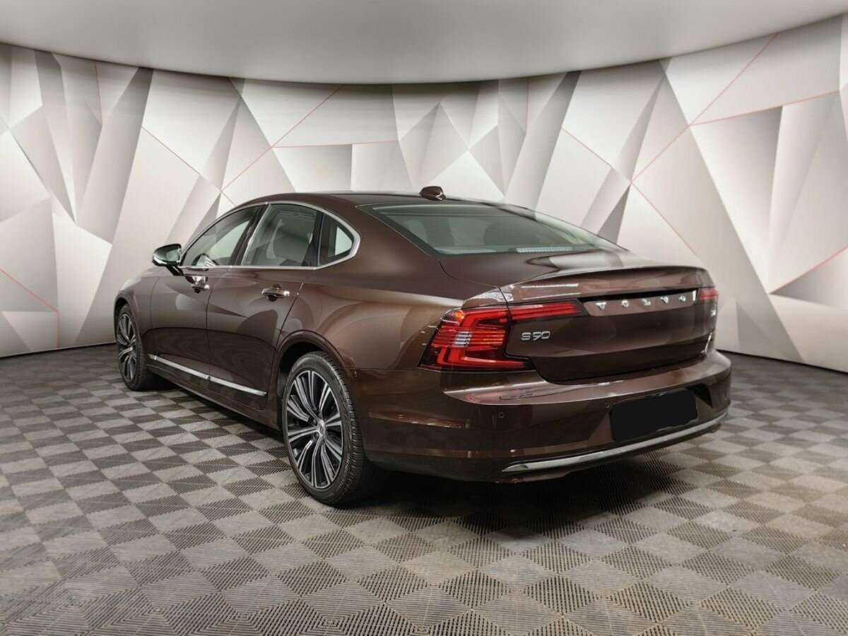 Купить Volvo S90 с пробегом. Фото: #3