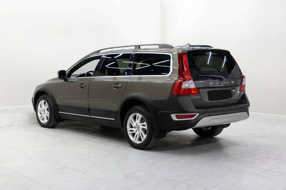 Купить Volvo XC70 с пробегом. Фото: #5