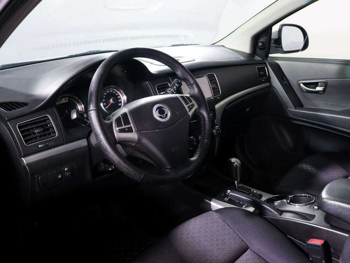 Купить SsangYong Actyon с пробегом. Фото: #11