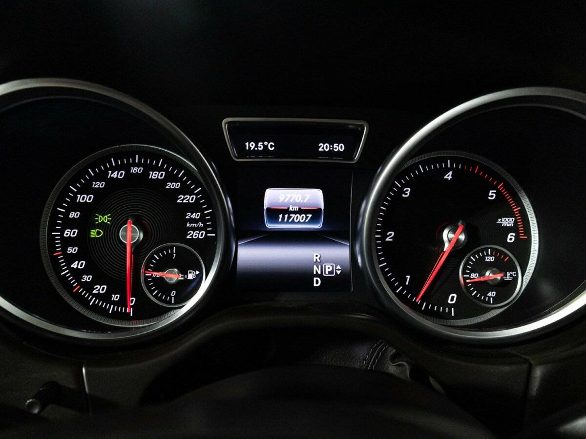 Купить Mercedes-Benz GLE с пробегом. Фото: #11