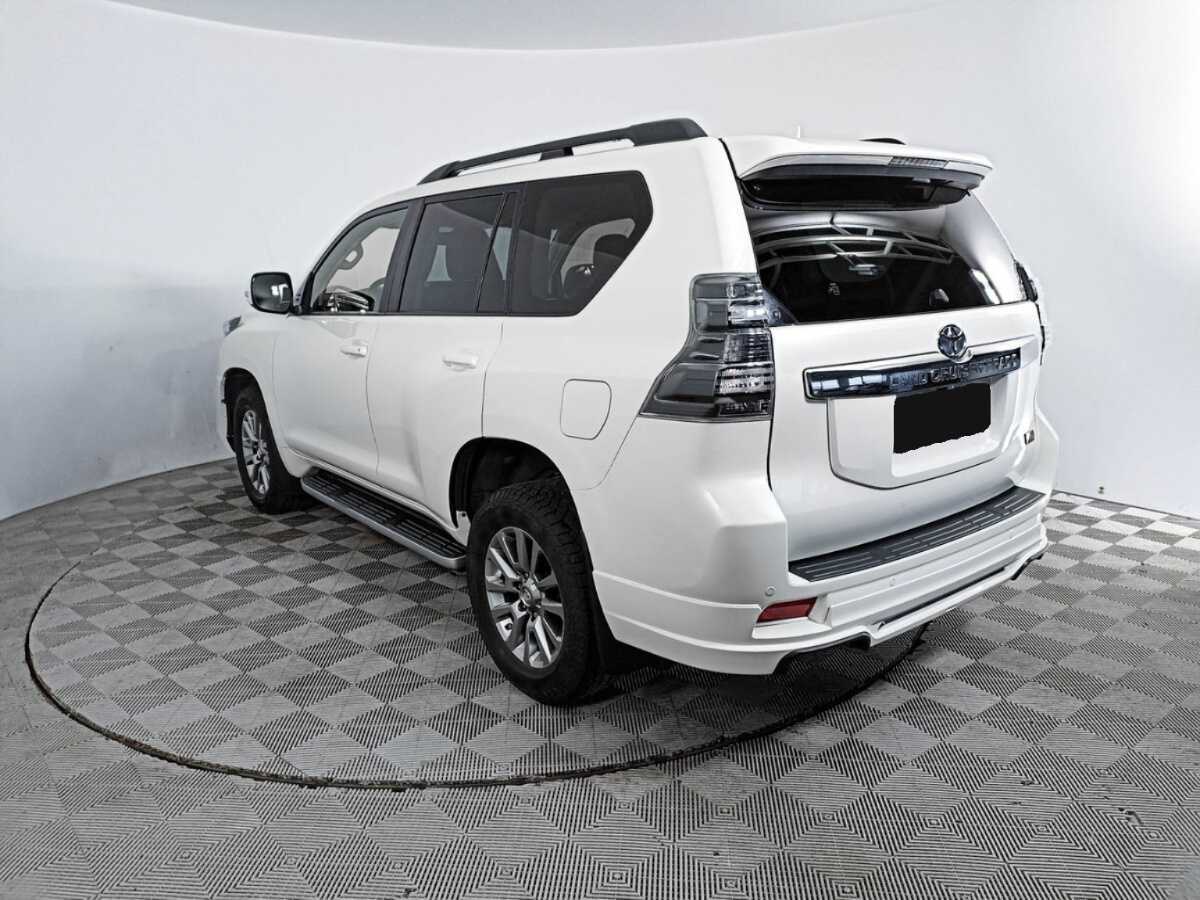 Купить Toyota Land Cruiser Prado с пробегом. Фото: #6
