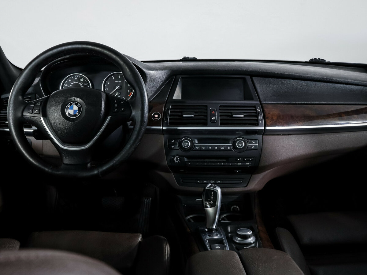 Купить BMW X5 с пробегом. Фото: #8
