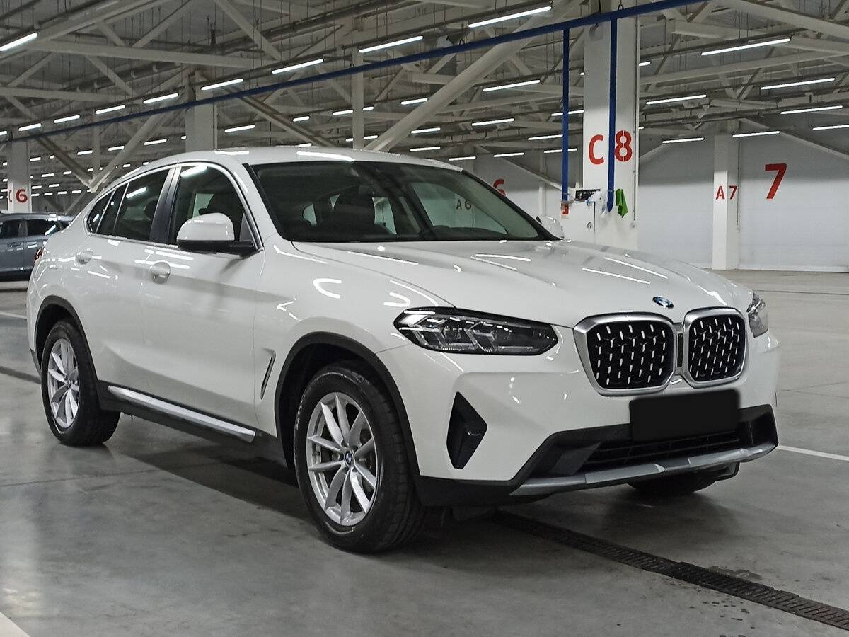 Купить BMW X4 с пробегом. Фото: #2