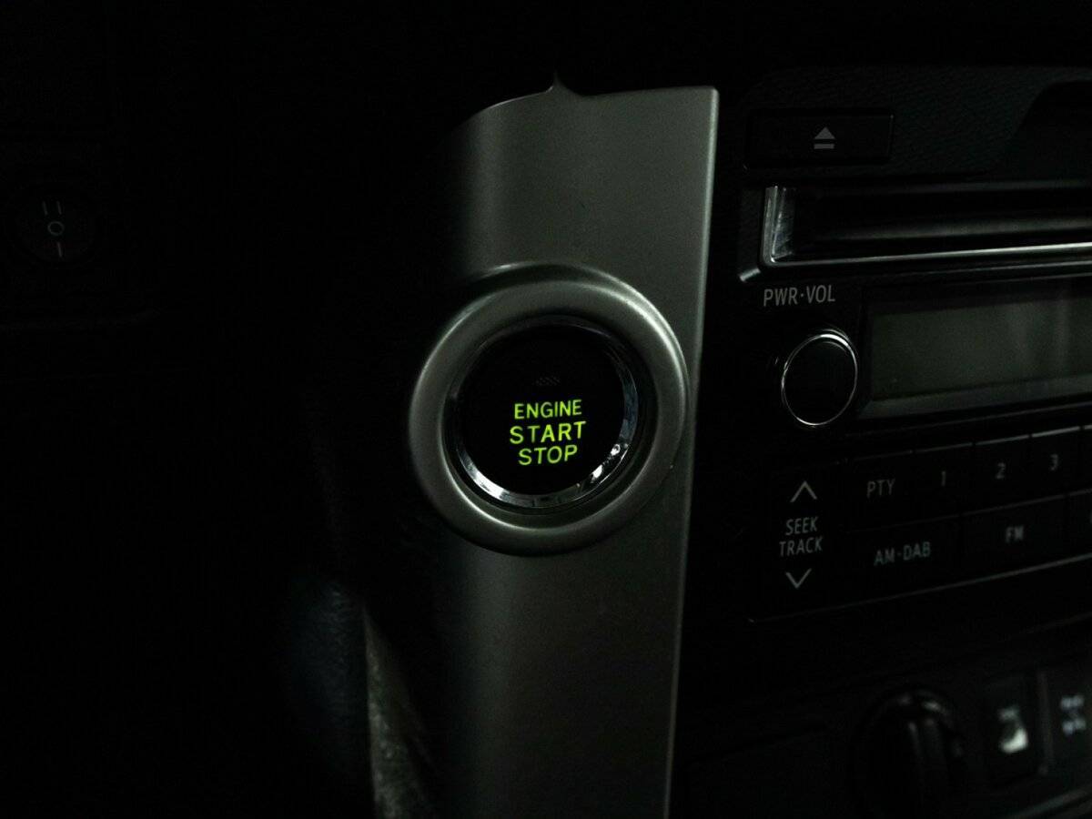 Купить Toyota Land Cruiser Prado с пробегом. Фото: #19