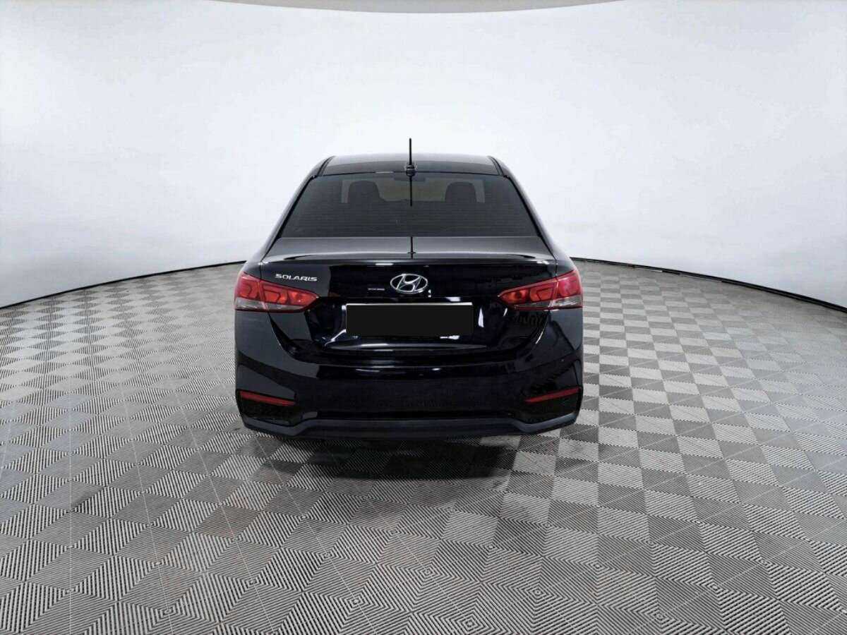 Купить Hyundai Solaris с пробегом. Фото: #5