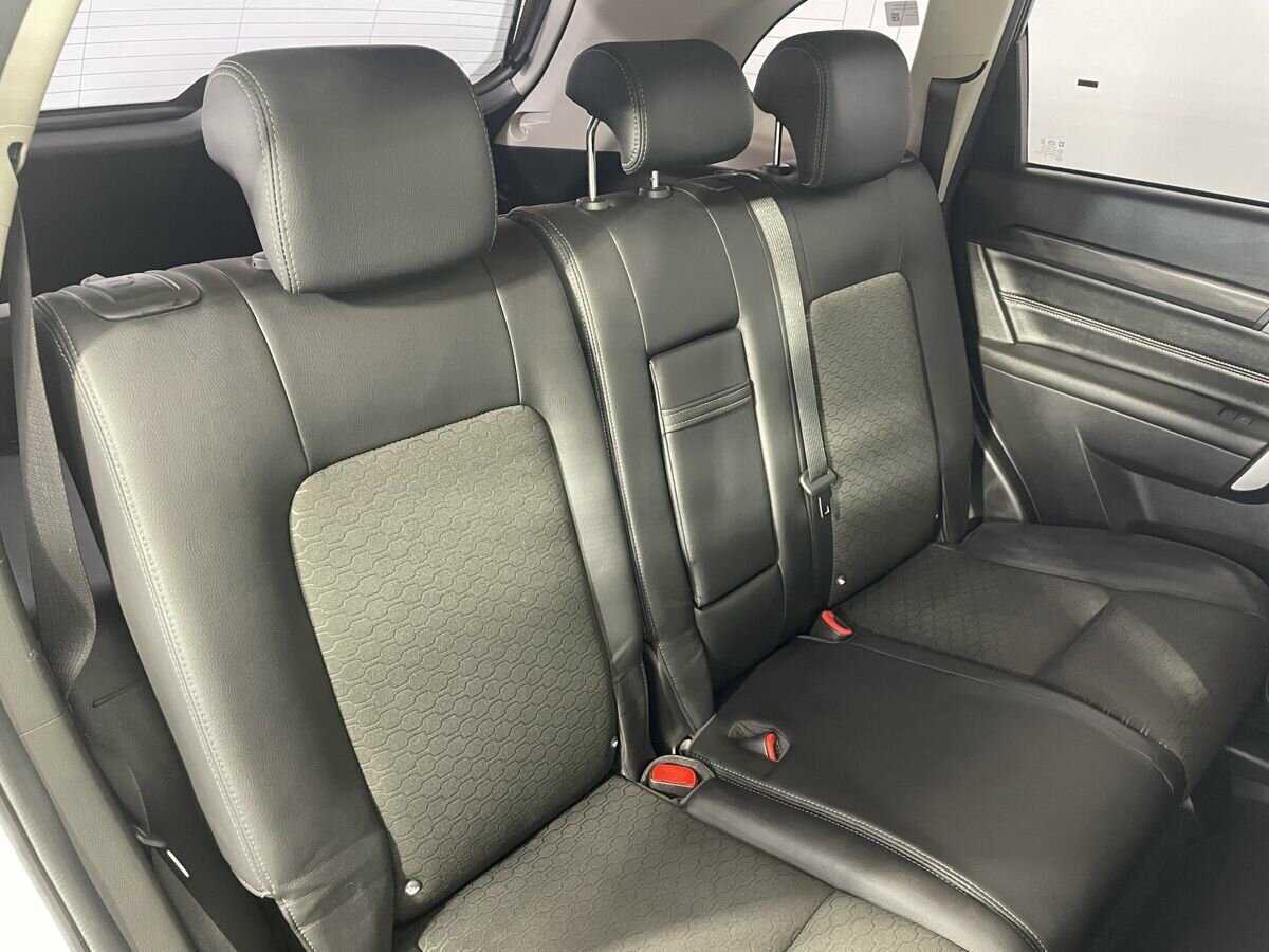 Купить Chevrolet Captiva с пробегом. Фото: #14