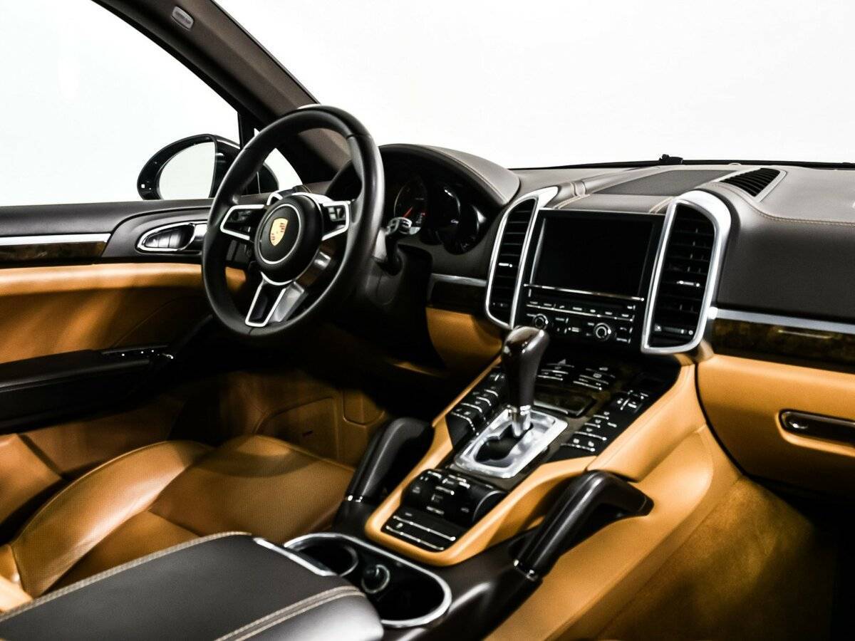 Купить Porsche Cayenne с пробегом. Фото: #8