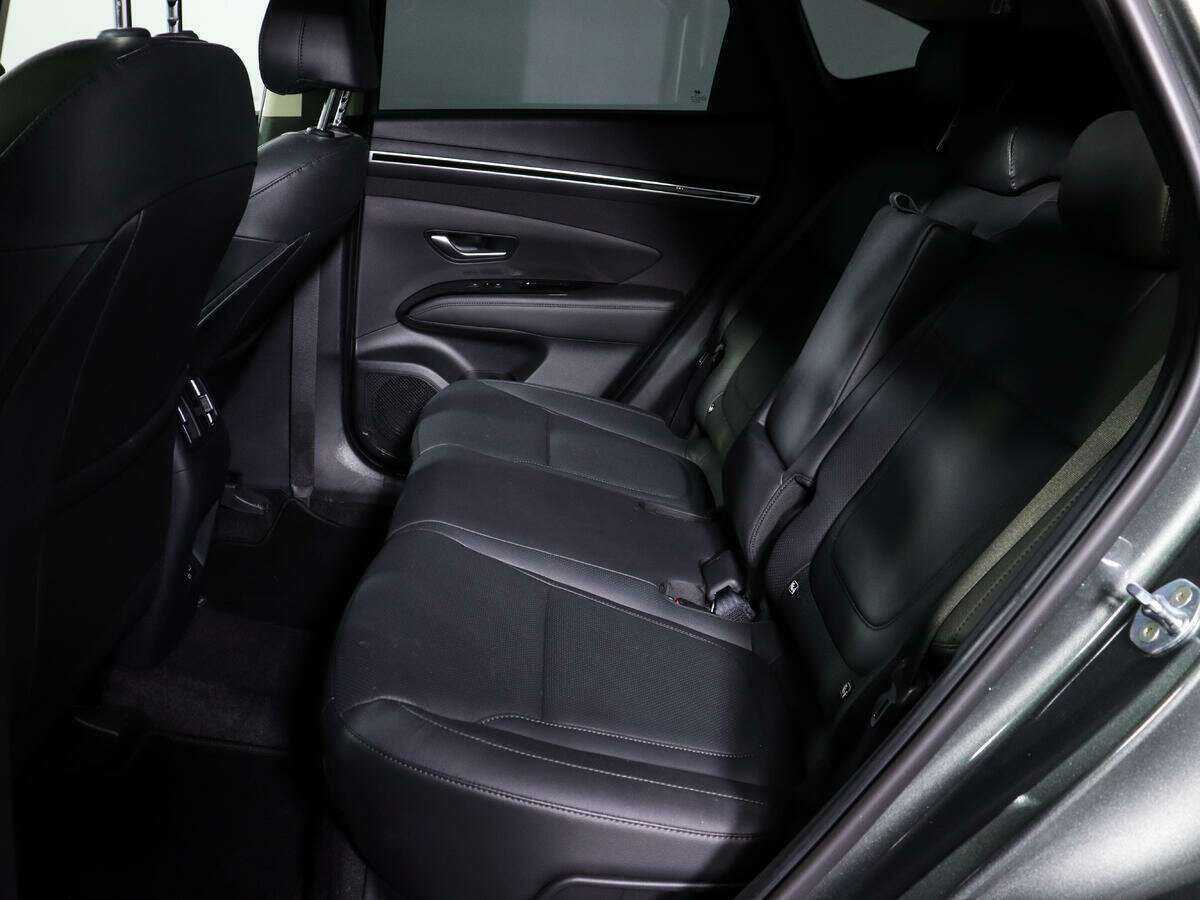 Купить Hyundai Tucson с пробегом. Фото: #9