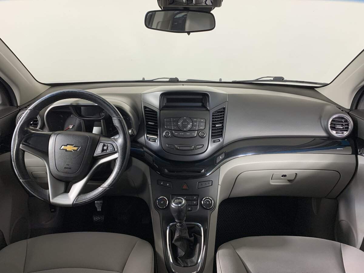 Купить Chevrolet Orlando с пробегом. Фото: #11