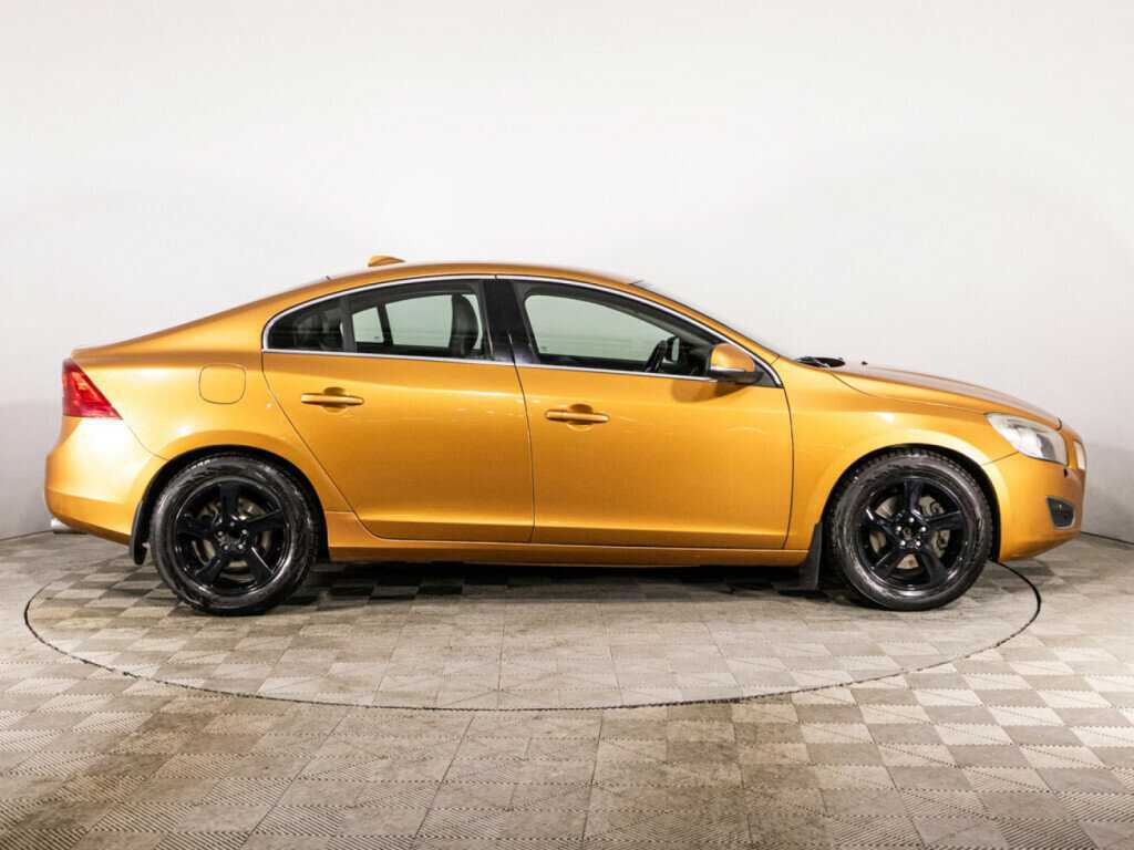 Купить Volvo S60 с пробегом. Фото: #3