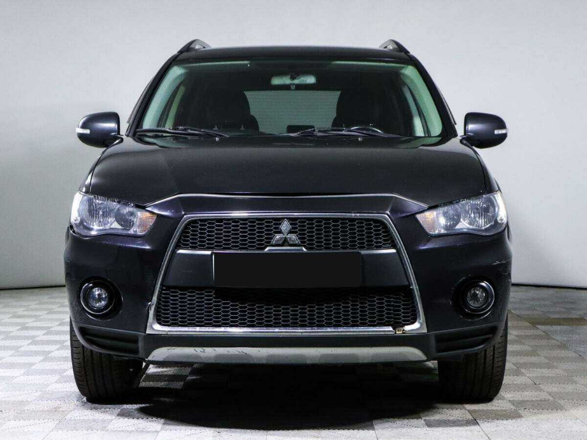 Купить Mitsubishi Outlander с пробегом. Фото: #1
