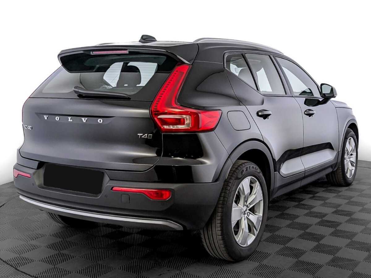 Купить Volvo XC40 с пробегом. Фото: #4