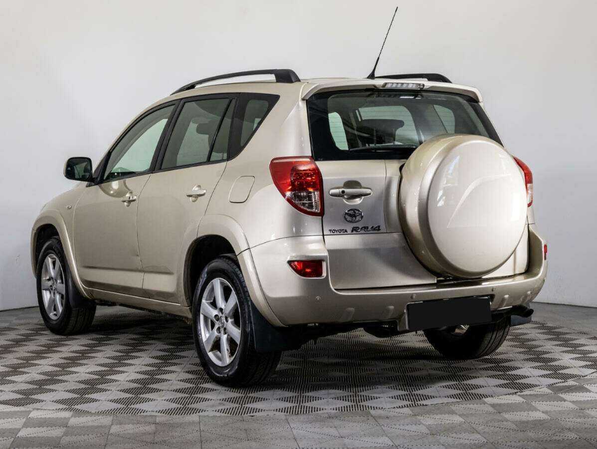 Купить Toyota RAV4 с пробегом. Фото: #6