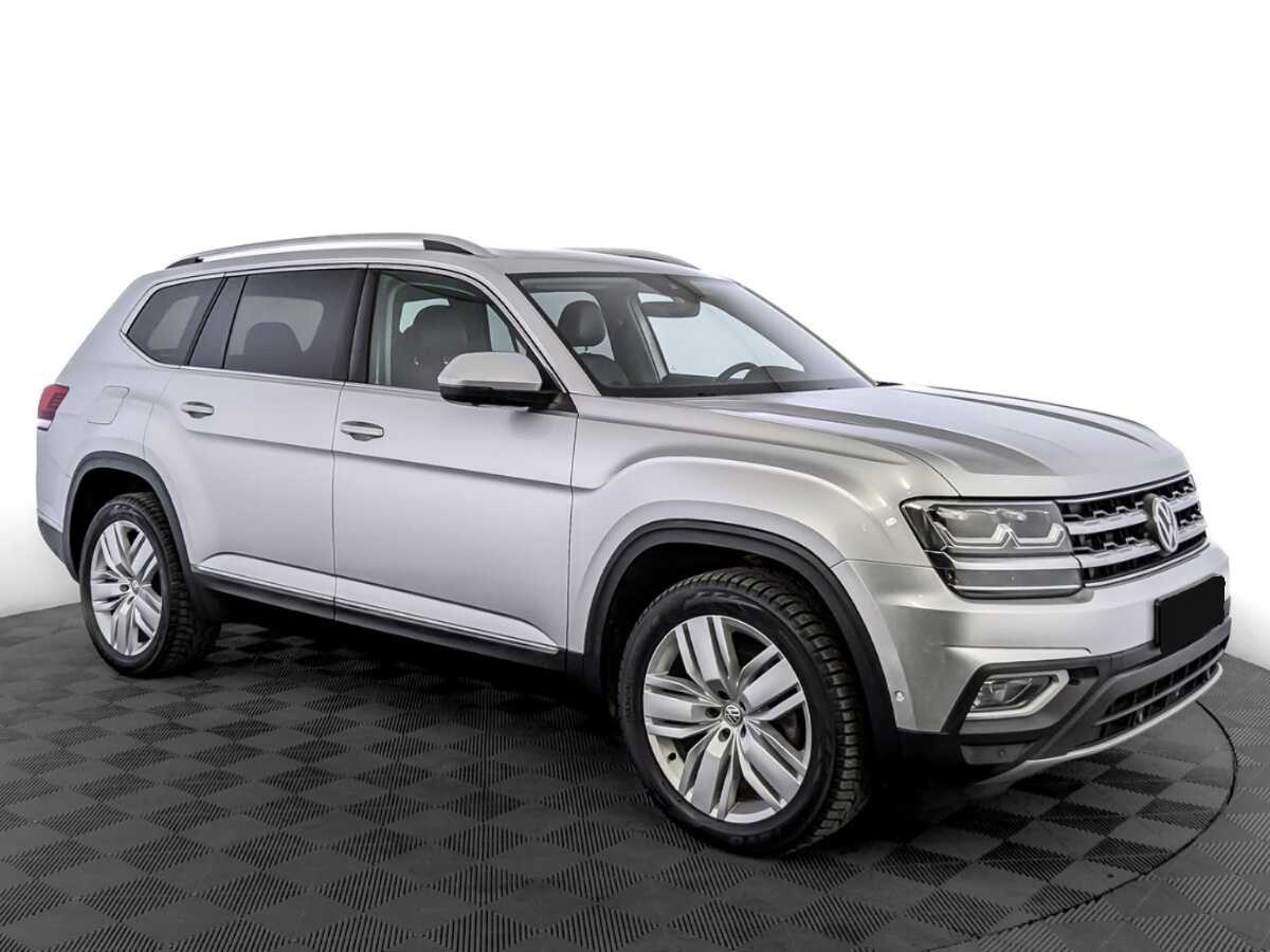 Купить Volkswagen Teramont с пробегом. Фото: #2