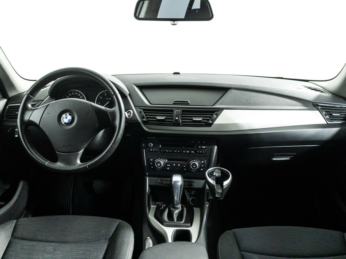 Купить BMW X1 с пробегом. Фото: #12