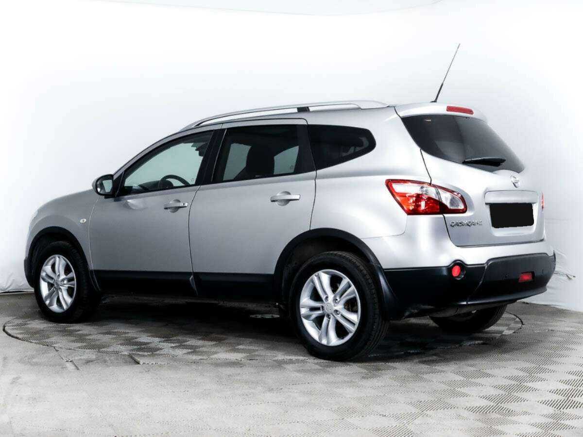 Купить Nissan Qashqai+2 с пробегом. Фото: #3
