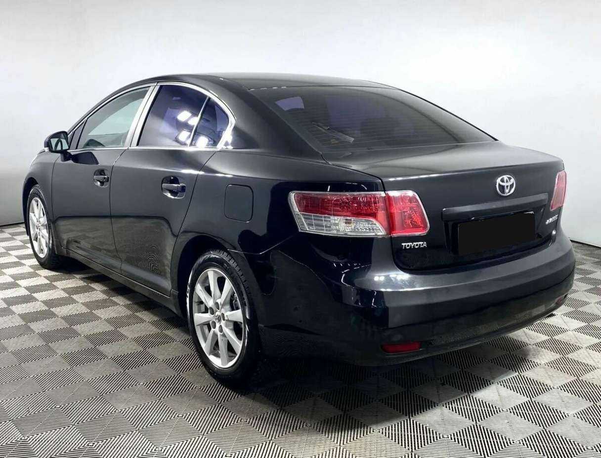 Купить Toyota Avensis с пробегом. Фото: #4