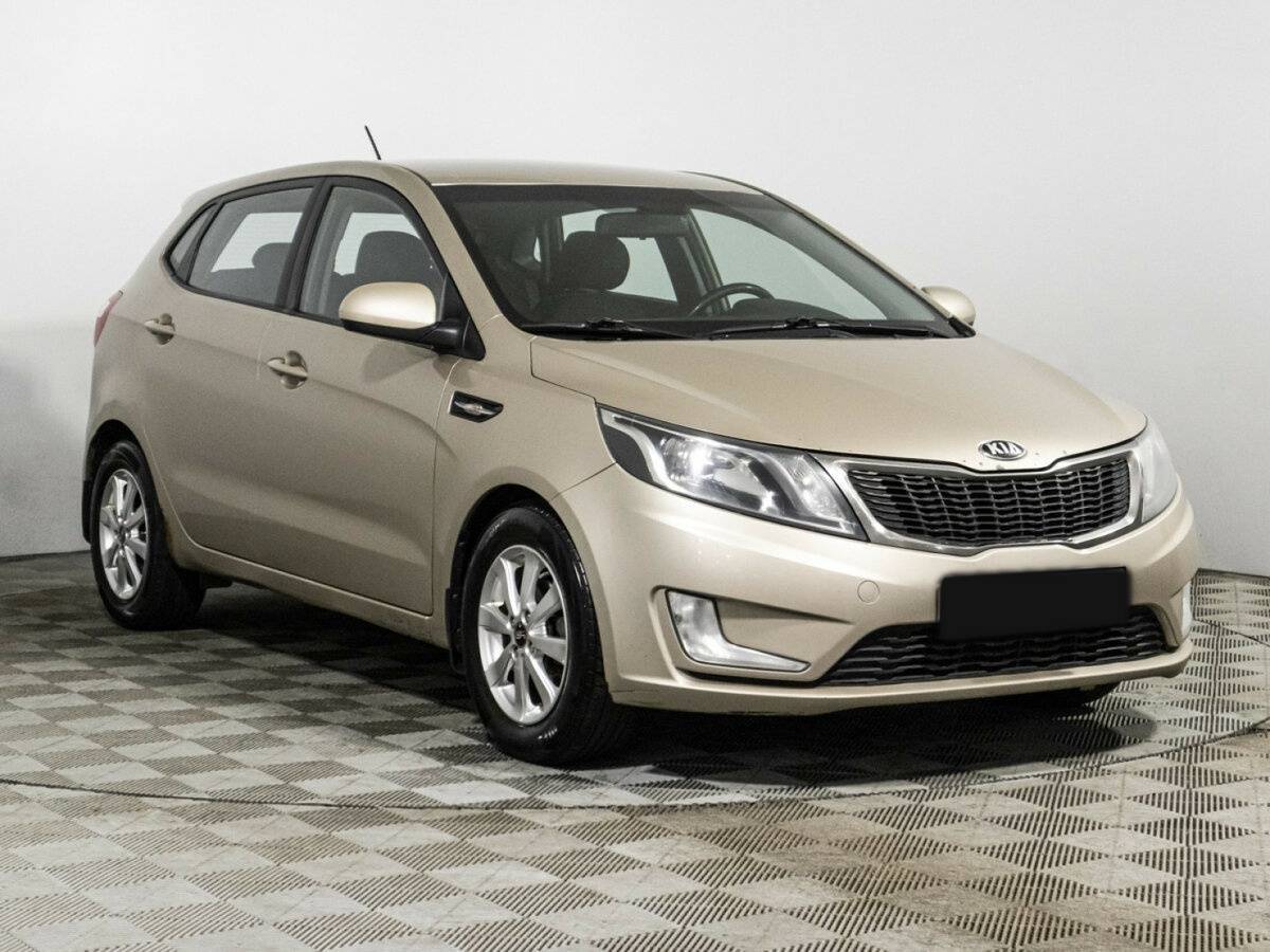 Купить Kia Rio с пробегом. Фото: #2