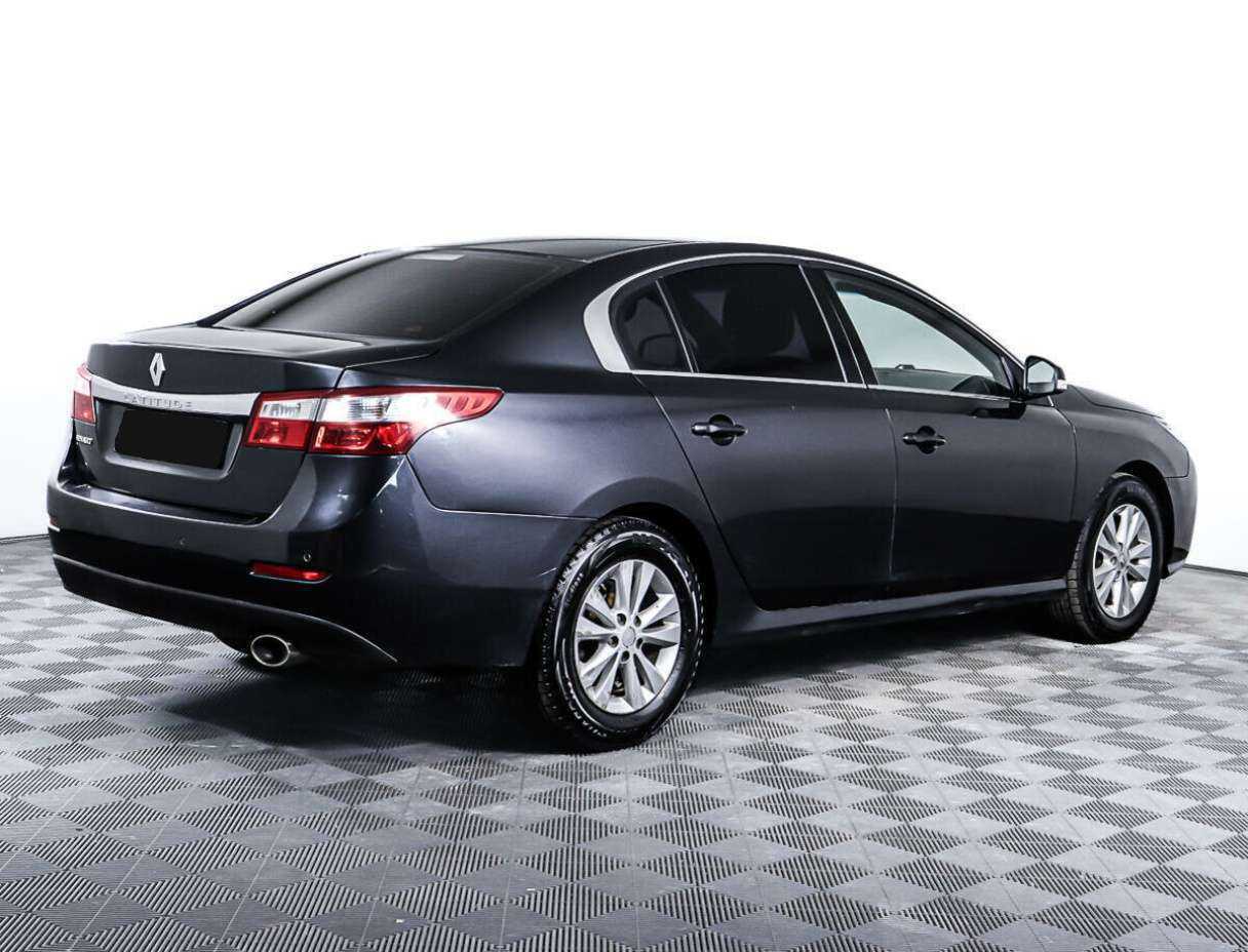 Купить Renault Latitude с пробегом. Фото: #4