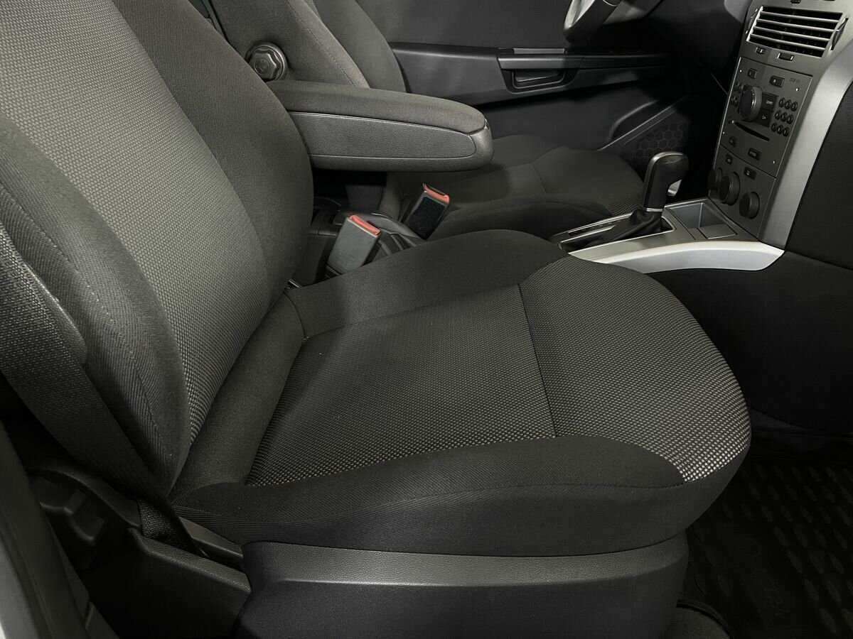 Купить Opel Astra с пробегом. Фото: #13
