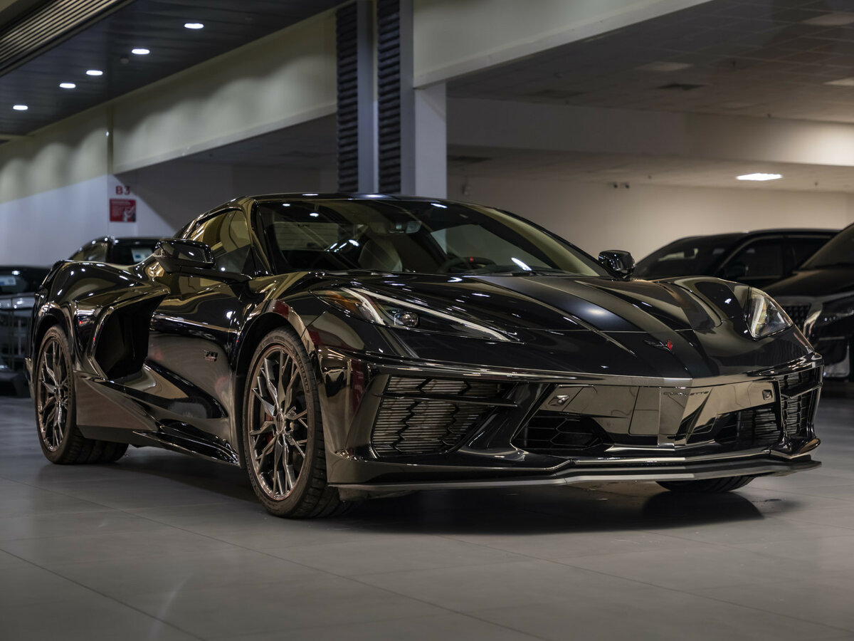 Купить Chevrolet Corvette с пробегом. Фото: #2