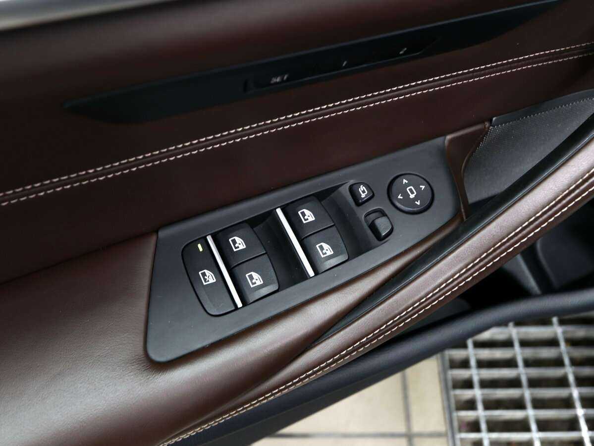 Купить BMW 5 серии с пробегом. Фото: #8