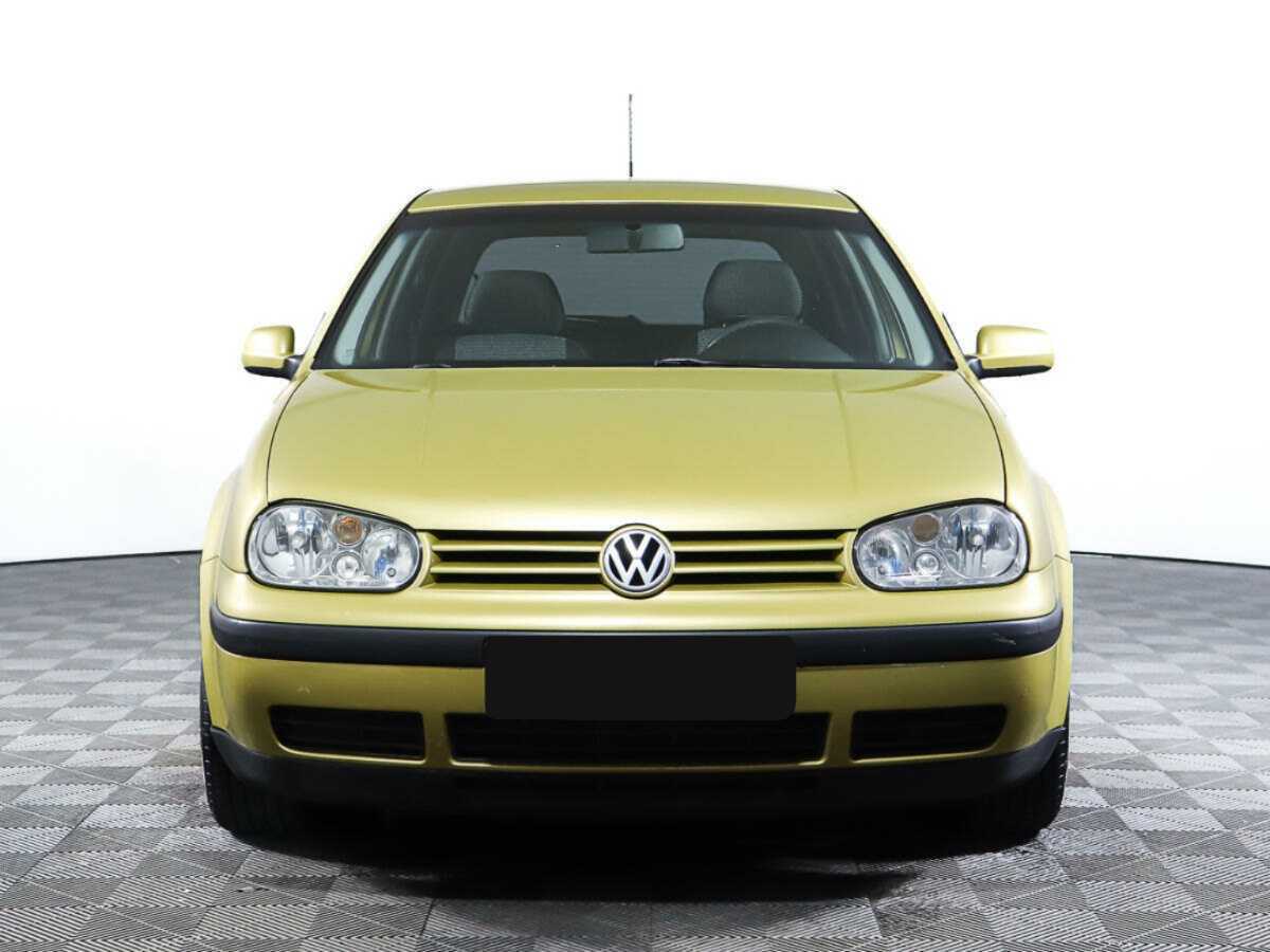 Купить Volkswagen Golf с пробегом. Фото: #1