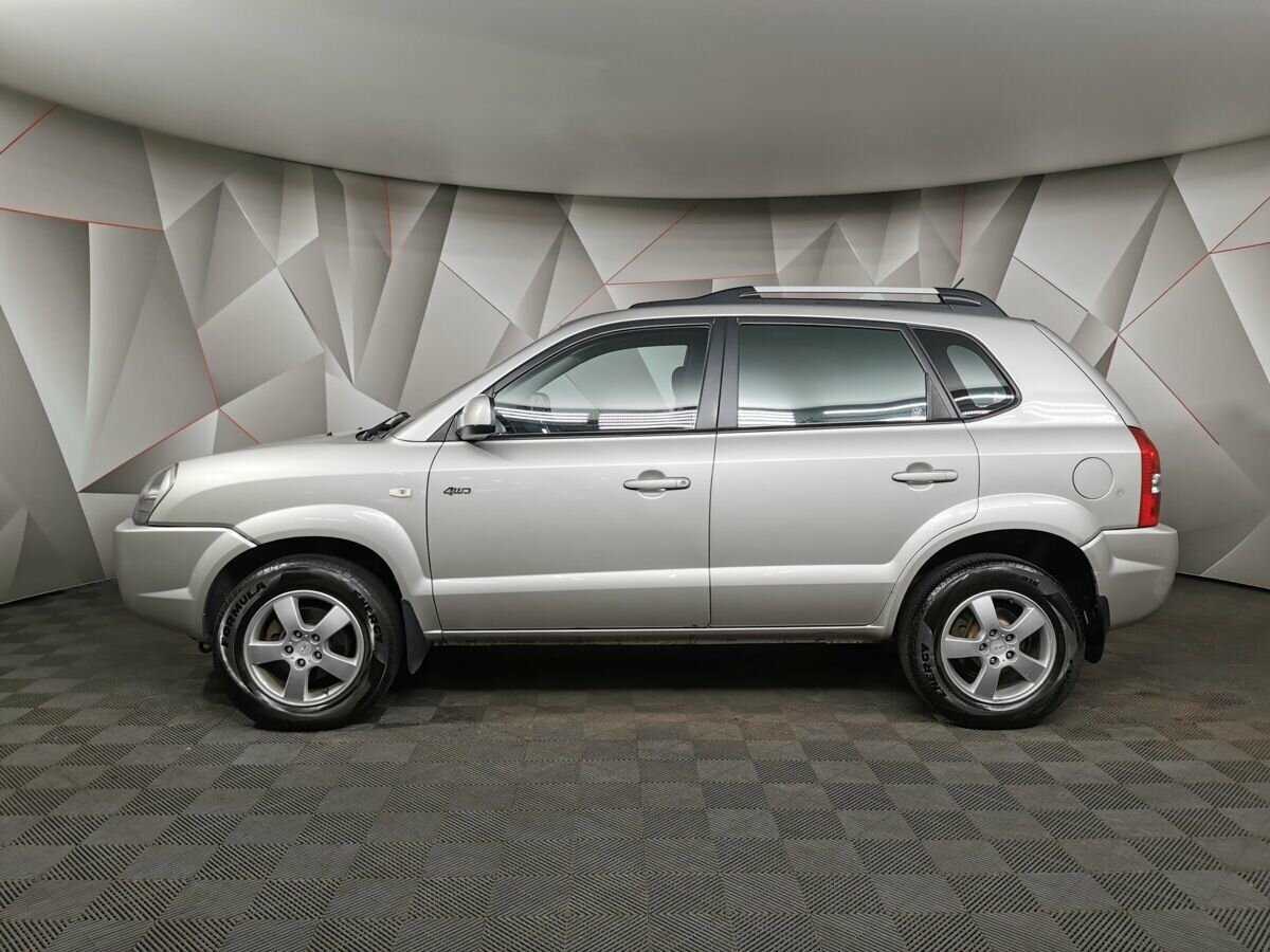Купить Hyundai Tucson с пробегом. Фото: #4