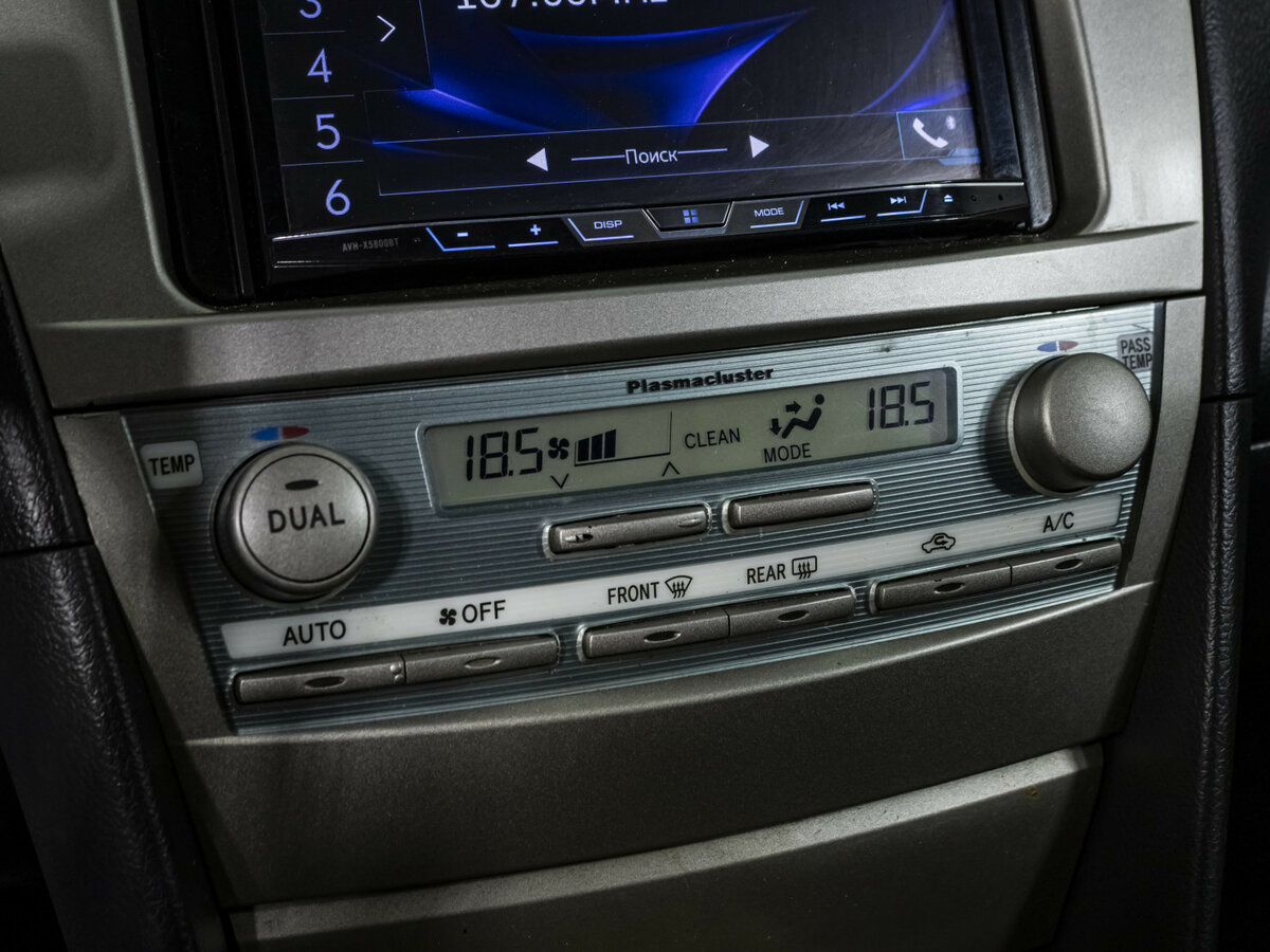 Купить Toyota Camry с пробегом. Фото: #11