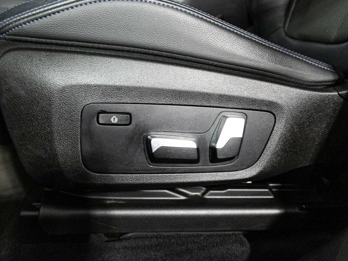 Купить BMW X4 с пробегом. Фото: #16