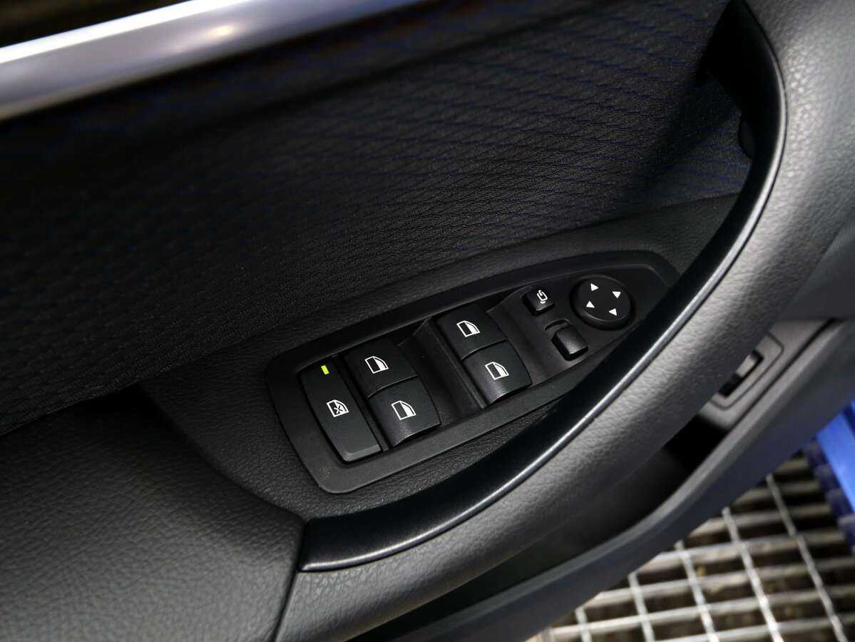 Купить BMW X1 с пробегом. Фото: #16
