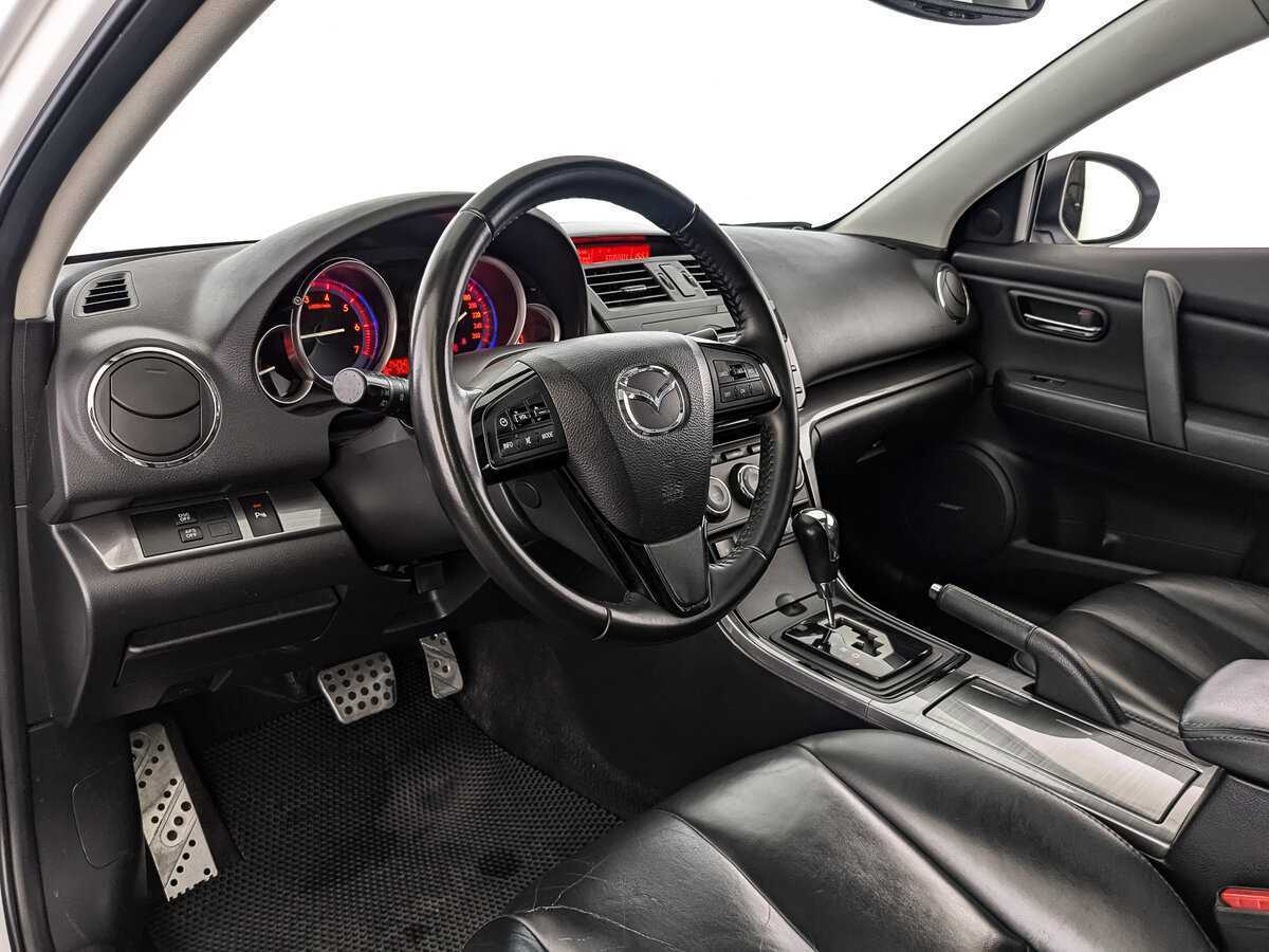 Купить Mazda 6 с пробегом. Фото: #10