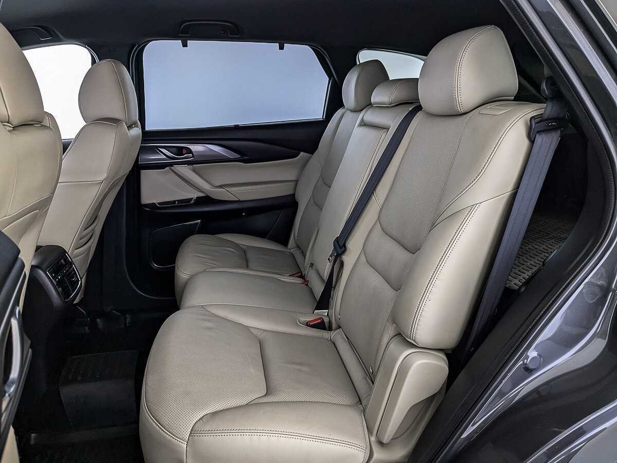 Купить Mazda CX-9 с пробегом. Фото: #11